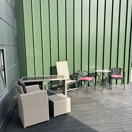 Central Apartment *